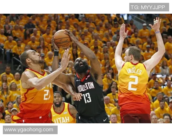 爵士与火箭激战正酣NBA2019年2月3日精彩对决回顾与分析