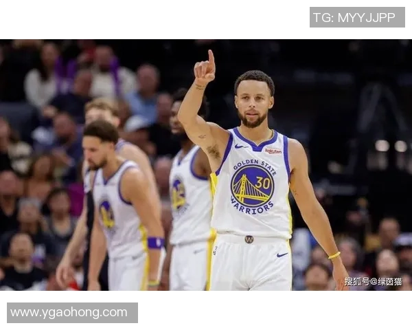 库里垂头懊丧离场!48次9+三分吞路程悲 轰38+4勇士遭开拓者双杀 库里垂头懊丧离场!48次9+三分吞路程悲 轰38+4勇士遭开拓者双杀